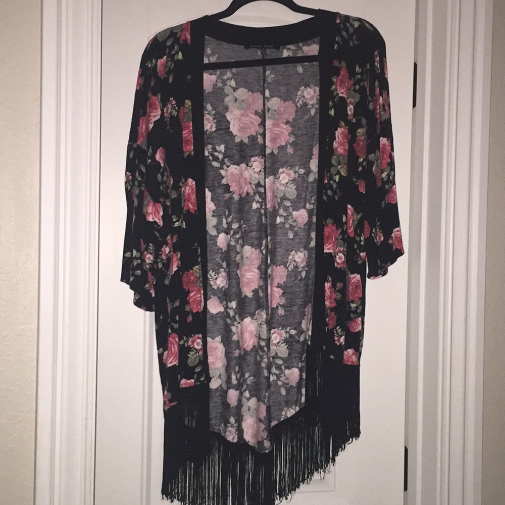 Pretty flower cardigan